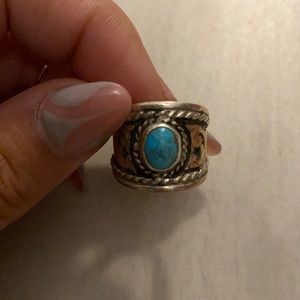 HYO Turquoise and gold ring - hardly worn size 5